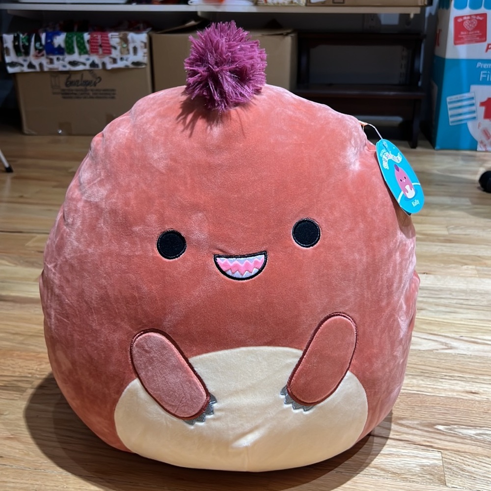 Squishmallow, Kelly the 16” NWT Velociraptor🦖